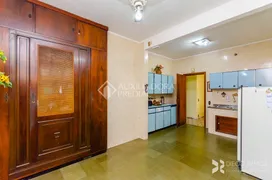 Casa com 3 Quartos à venda, 227m² no Vila Assunção, Porto Alegre - Foto 29