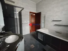 Casa com 3 Quartos para alugar, 210m² no Campo Grande, Santos - Foto 15