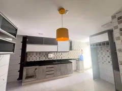 Casa com 4 Quartos para venda ou aluguel, 220m² no Miragem, Lauro de Freitas - Foto 12