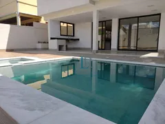 Casa de Condomínio com 3 Quartos à venda, 310m² no Res.Tres Alphaville, Santana de Parnaíba - Foto 2