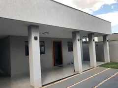 Casa com 3 Quartos à venda, 275m² no Setor Jaó, Goiânia - Foto 2
