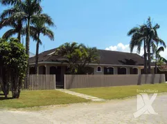 Casa com 4 Quartos para alugar, 298m² no Pontal do Sul, Pontal do Paraná - Foto 1