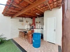 Casa com 3 Quartos à venda, 162m² no Panorama, Uberlândia - Foto 16