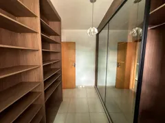 Casa com 3 Quartos à venda, 160m² no Santa Amélia, Belo Horizonte - Foto 18