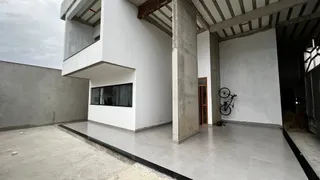 Casa com 3 Quartos à venda, 300m² no Portinho, Cabo Frio - Foto 2