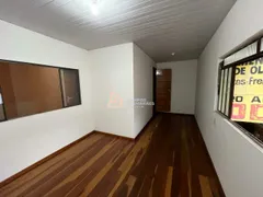 Casa com 2 Quartos para alugar, 130m² no Jardim Industrial, Contagem - Foto 6