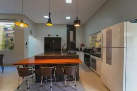 Casa de Condomínio com 3 Quartos à venda, 236m² no Residencial Carmel, Uberlândia - Foto 9