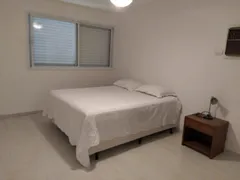 Apartamento com 3 Quartos para alugar, 140m² no Consolação, São Paulo - Foto 13