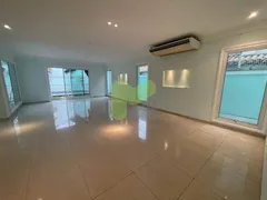 Casa com 4 Quartos à venda, 400m² no Cancela Preta, Macaé - Foto 3