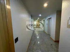 Conjunto Comercial / Sala para alugar, 25m² no Champagnat, Curitiba - Foto 8