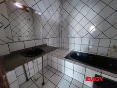 Conjunto Comercial / Sala para alugar, 58m² no Ribeirão da Ilha, Florianópolis - Foto 8