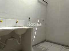 Casa de Condomínio com 2 Quartos à venda, 325m² no Santa Mônica, Uberlândia - Foto 8