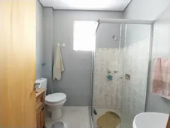 Casa com 2 Quartos para alugar, 100m² no Passo D areia, Porto Alegre - Foto 5