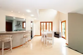 Casa de Condomínio com 4 Quartos para alugar, 584m² no São João, Curitiba - Foto 12