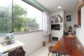 Casa com 3 Quartos à venda, 232m² no Ipanema, Porto Alegre - Foto 17