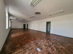 Conjunto Comercial / Sala para alugar, 1341m² no Centro Histórico, Porto Alegre - Foto 15