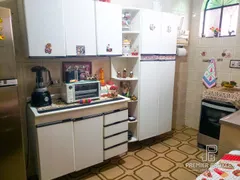 Casa com 3 Quartos à venda, 140m² no Vila Muqui, Teresópolis - Foto 8