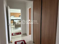 Apartamento com 3 Quartos para alugar, 110m² no Carajas, Uberlândia - Foto 6