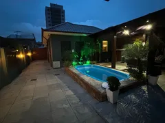 Casa com 4 Quartos à venda, 136m² no Santa Maria Goretti, Porto Alegre - Foto 29