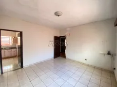 Casa Comercial para alugar, 242m² no Vila Ipiranga, Londrina - Foto 12