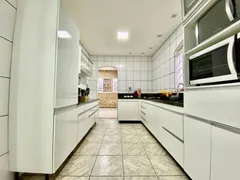 Casa com 4 Quartos à venda, 180m² no Parque Xangri La, Contagem - Foto 13