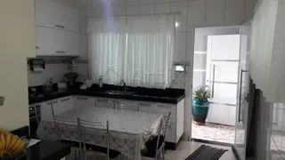 Casa com 3 Quartos à venda, 250m² no Santa Rita, Nova Odessa - Foto 16