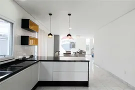 Casa de Condomínio com 3 Quartos para alugar, 250m² no Aldeia da Serra, Santana de Parnaíba - Foto 5