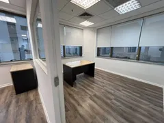 Conjunto Comercial / Sala para alugar, 200m² no Vila Olímpia, São Paulo - Foto 16