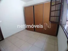 Casa com 3 Quartos à venda, 250m² no Concórdia, Belo Horizonte - Foto 11