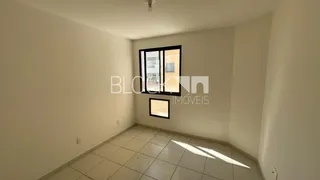 Apartamento com 3 Quartos para alugar, 130m² no Recreio Dos Bandeirantes, Rio de Janeiro - Foto 14