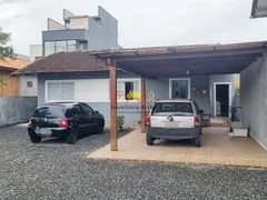 Casa com 3 Quartos à venda, 80m² no Espinheiros, Joinville - Foto 1