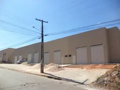 Loja / Salão / Ponto Comercial para alugar, 333m² no Jardim Maria Inês, Aparecida de Goiânia - Foto 14