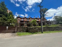 Casa com 4 Quartos à venda, 173m² no Vila Suica, Gramado - Foto 2