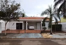 Casa com 3 Quartos à venda, 180m² no Jardim Santa Clara II, Rondonópolis - Foto 1