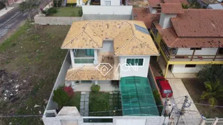 Casa com 3 Quartos à venda, 200m² no Interlagos, Vila Velha - Foto 1