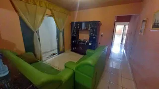 Casa com 3 Quartos à venda, 181m² no Taiaman, Uberlândia - Foto 4