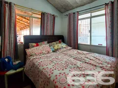 Casa com 3 Quartos à venda, 130m² no Adhemar Garcia, Joinville - Foto 6