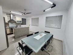 Casa com 3 Quartos à venda, 250m² no Taboão, São Bernardo do Campo - Foto 5