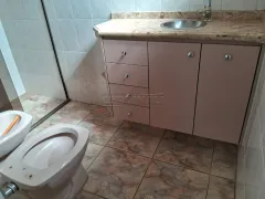 Casa com 3 Quartos para alugar, 171m² no Centro, Araraquara - Foto 12