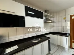Apartamento com 3 Quartos para alugar, 136m² no Vigilato Pereira, Uberlândia - Foto 9