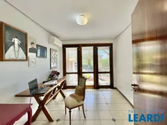 Casa de Condomínio com 4 Quartos à venda, 446m² no Jardim Indaiá, Embu das Artes - Foto 10
