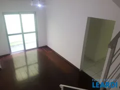 Sobrado com 4 Quartos para alugar, 262m² no Vila Alpina, Santo André - Foto 2