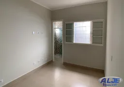 Casa com 3 Quartos à venda, 234m² no Jardim Santa Gertrudes, Marília - Foto 6