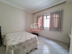 Casa com 3 Quartos à venda, 496m² no Vila Regina, Goiânia - Foto 5