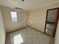 Apartamento com 3 Quartos à venda, 94m² no Tubalina, Uberlândia - Foto 5