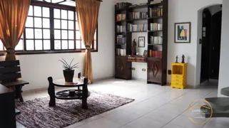 Casa com 3 Quartos à venda, 349m² no São Jorge, Santos - Foto 9