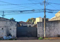 Galpão / Depósito / Armazém à venda, 487m² no Vila Tibério, Ribeirão Preto - Foto 1