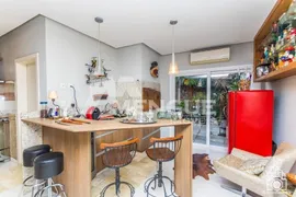 Casa com 3 Quartos à venda, 280m² no Jardim Lindóia, Porto Alegre - Foto 4