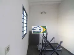 Casa com 3 Quartos à venda, 195m² no Vila Figueira, Suzano - Foto 34