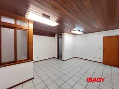 Conjunto Comercial / Sala para alugar, 1213m² no Estreito, Florianópolis - Foto 57